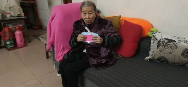“疫情无情，黄石街居养送温情”活动